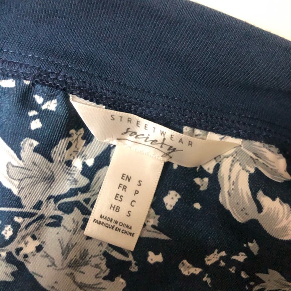 Light Bomber Jacket - Picture 3 of 3